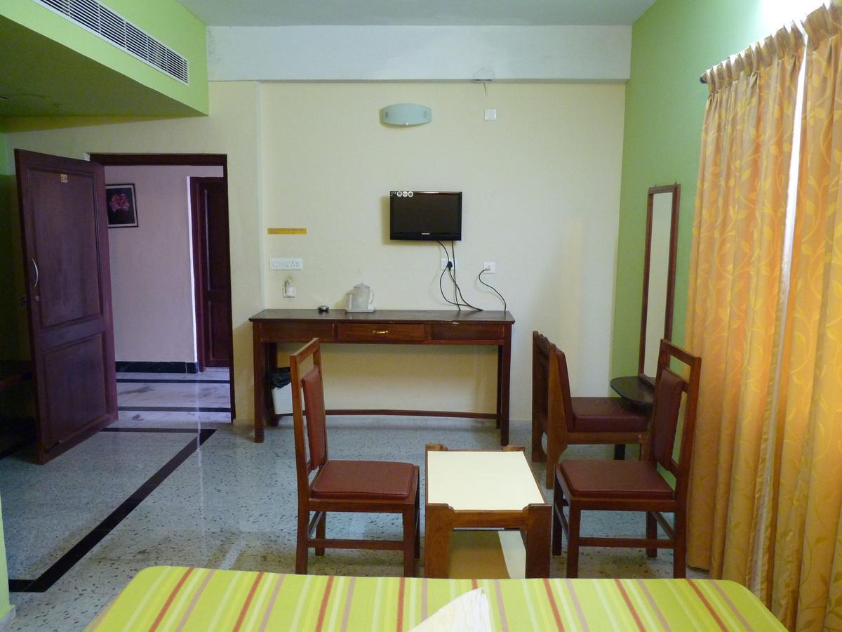 פונדיצ'רי Hotel D'Europe מראה חיצוני תמונה